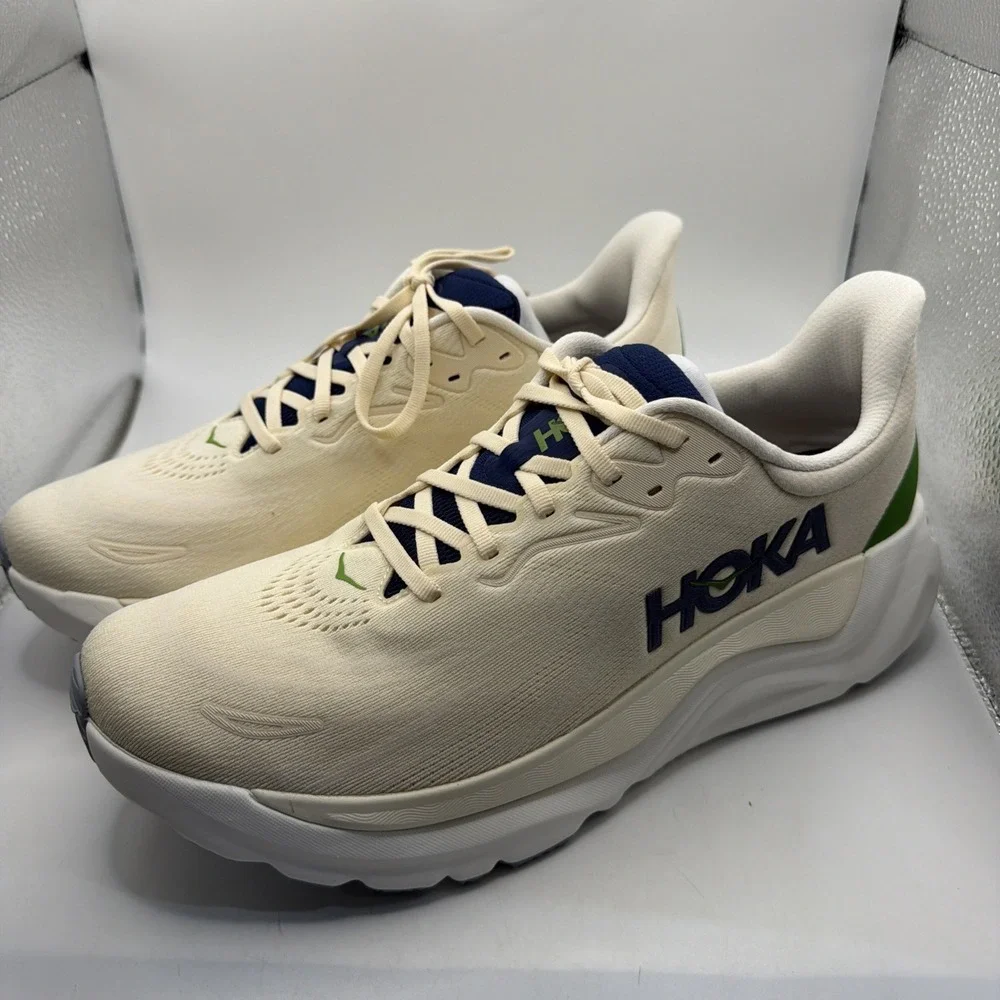 Hoka One One Arahi 8 Mens Shoes. 1168690/ALBST Size 13 D. NIB